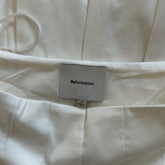 NEW Reformation Zinnia Low Waist Skirt in White | size 2 - Picture 11 of 13